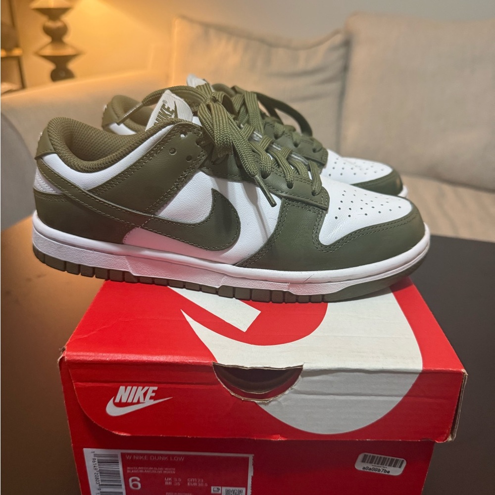 Nike Women's Dunk Low Sneakers - Medium Olive